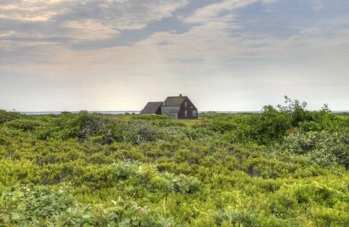 Nantucket Cottage | Magical and Memorable Vacation on the PRIVATE ISLAND of TUCKERNUCK!!
