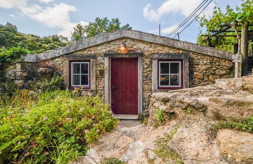 Aldeia da Mata Pequena Villa | Magical stone house in the forest - Azenha