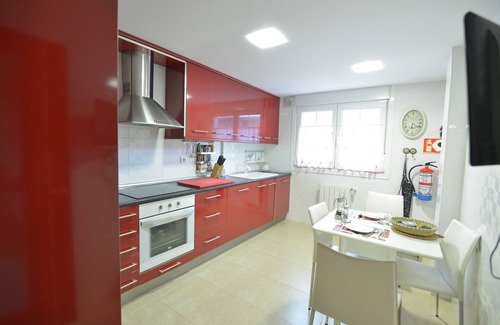 Arce Apartment | Magnífico Dúplex con Piscina y con Garaje by Just Room