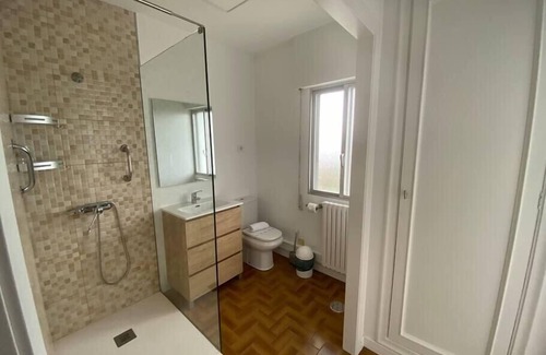 Santiago de Compostela House | Magnificent house by beBalmy