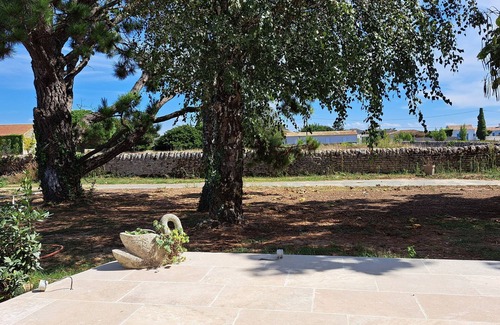 Cheray Villa | Magnificent renovated villa in a quiet environment near the sea with swimming pool