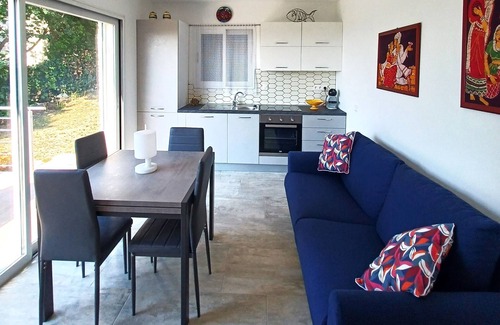 Les Issambres Villa | Magnificent view of the bay of ST TROPEZ, New Villa , with swimming pool.