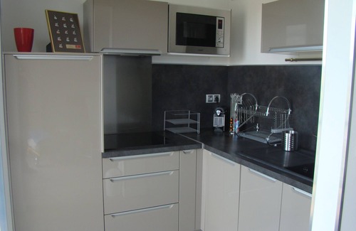 Saint Seurin - Fondaudege Apartment | magnificent 4 * studio with terrace and private garage