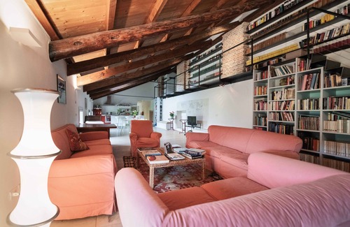 Vicenza Apartment | Magnificent apartment in the guesthouse of Villa Valmarana with frescoes by Tiepolo