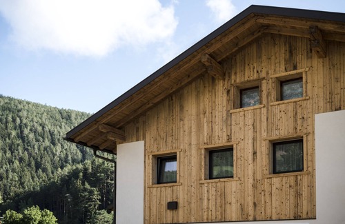 Mantana House | MAGNIFICENT CHALET, COMFORT AND MODERNITY: OUR APARTMENTS IN PUSTERTAL