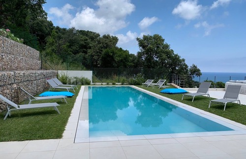 Sa Riera Villa | Magnificent modern villa with superb sea view