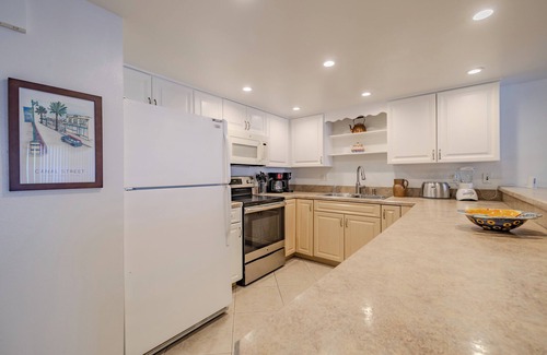 New Smyrna Beach Condo | Magnificent ocean views await from this sixth floor, three bedroom, three bath top floor oceanfront