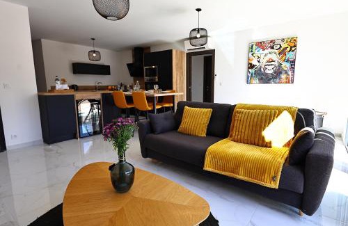 Bonifacio Apartment | Magnifique T4 neuf à 1km du port de Bonifacio