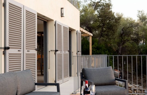 Braccolaccia Villa | Magnifique Villa Moderne vue mer Avec Piscine 14 Personnes