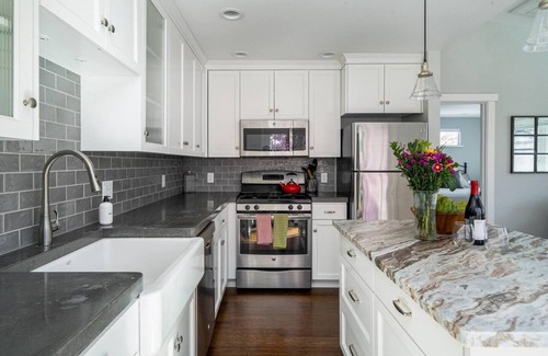 Chico House | | Magnolia Guest House |