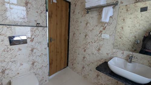 Udaipur Hotel | MAHA RAAS A unit of RAAS LEELA Hotels and Resort