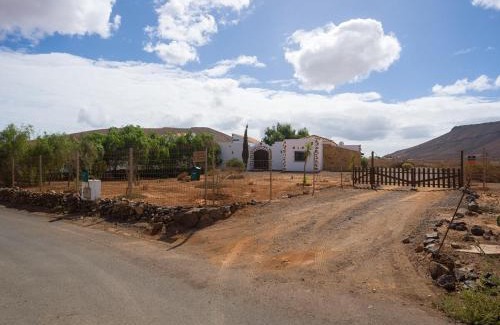 Tetir House | Mahostly Casa de la Roseta B