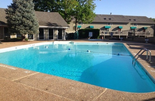 Osage Beach Condo | Main channel view! Close to attractions!