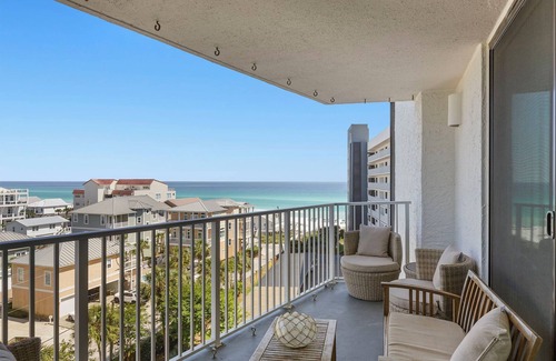 Miramar Beach Condo | Mainsail 362 - Gulf Front Condo, Community Pool, Hot Tub, Free Beach Service!