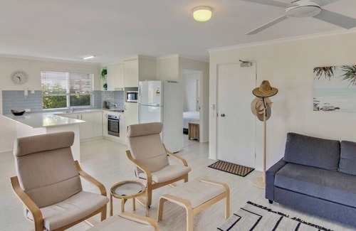 Mooloolaba Apartment | Mainsail Apt 8 - Heart of Mooloolaba