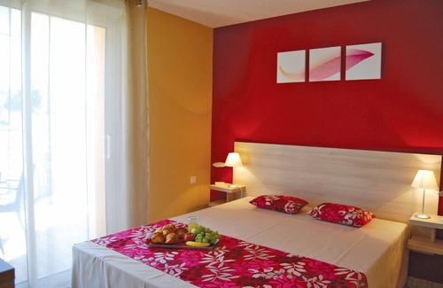 Torreilles House | Maison à étage | Salle de Fitness, Piscine + Spa