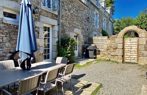 La Chapelle-Neuve House | Maison à la Campagne Avec Piscine - Clématites