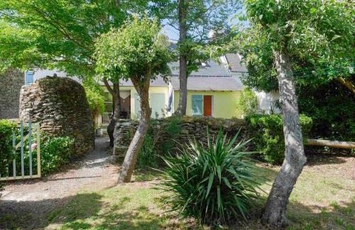 Locmaria House | Maison 2 ch. à Locmaria, 800m de la plage, jardin clos, animaux OK, équipements complets - FR-1-418-158