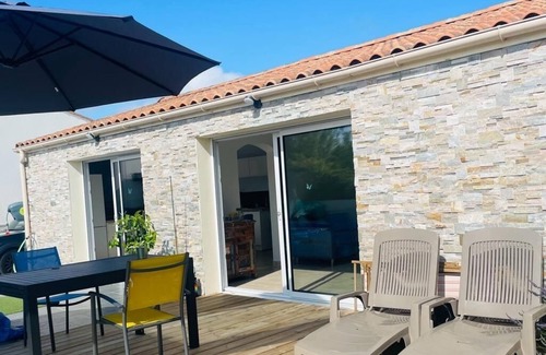 Longeville-sur-Mer Villa | Maison 3chambres Avec Piscine Chauffée