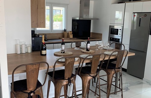 Riviere-Saas-et-Gourby House | Maison au Calme Avec Piscine