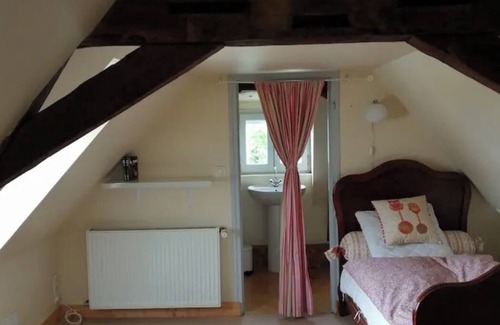 Chinon House | Maison Atypique Semi Troglodyte