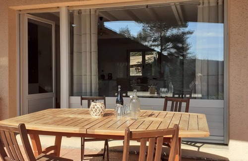 Maisod House | Maison Bord du lac de Vouglans Maisod Jura