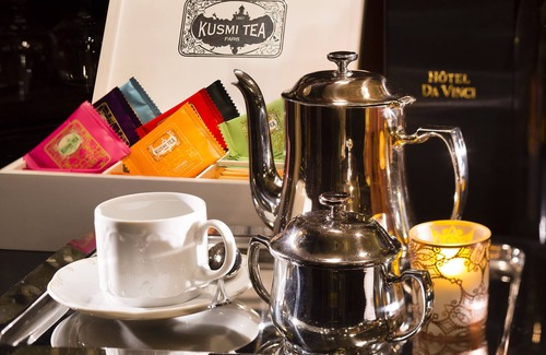 Saint-Germain-des-Pres Apartment | Maison Cardinal Furstemberg