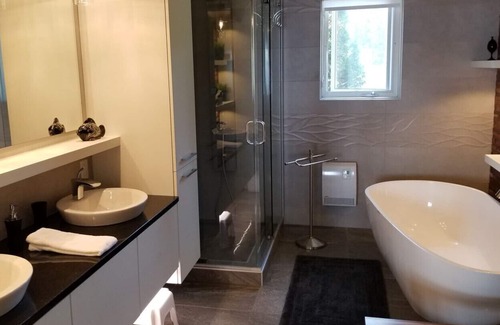 Alma Villa | Maison, chalet, villa haut de gamme pour 8 personnes. 8 guests