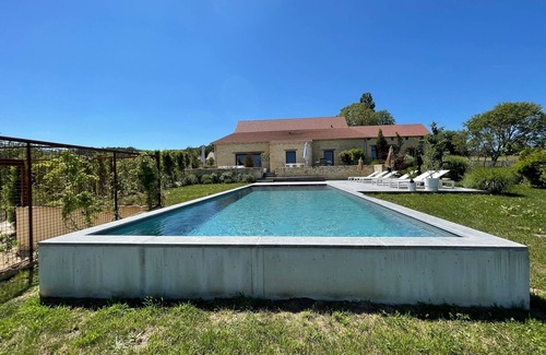 Sergeac House | Maison D'exception Climatisée en Périgord Noir-piscine Privée