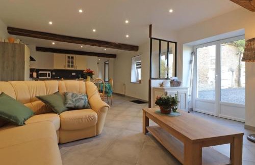 Necy House | Maison de Charme en Normandie avec Wifi et Terrasse - FR-1-497-160