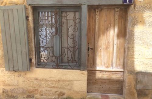 Sarlat-la-Caneda Historic Center House | Maison de Charme dans la Cité