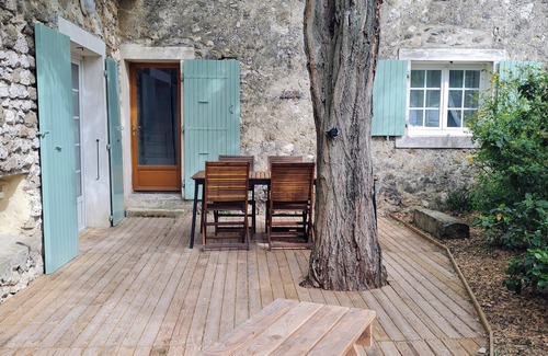 Reauville House | Maison de Village au Calme Avec Extérieurs. A Proximité de Grignan
