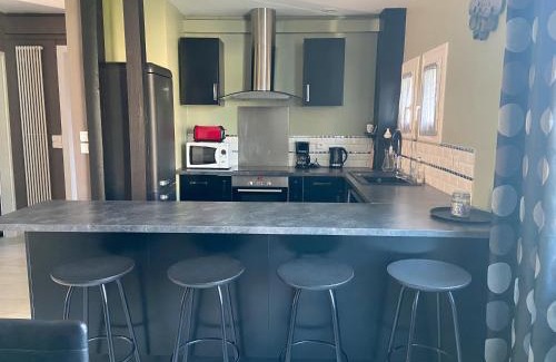 Pin - Vert Galant House | Maison Maurice