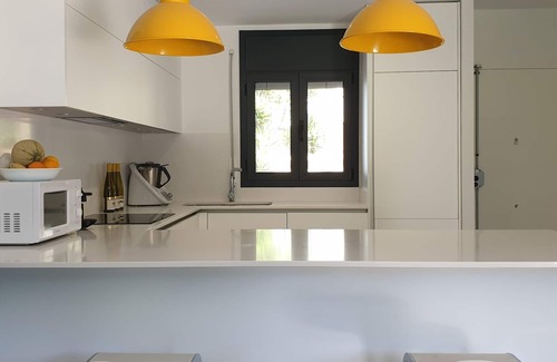 Calafell House | Maison Moderne Piscine Privée 4kms des Plages