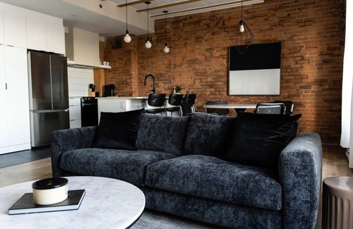 Old Montreal Apartment | Maison Place Royale - Suite Deluxe 1 chambre