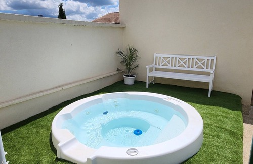 Sorgues House | Maison Provence, Proche Avignon