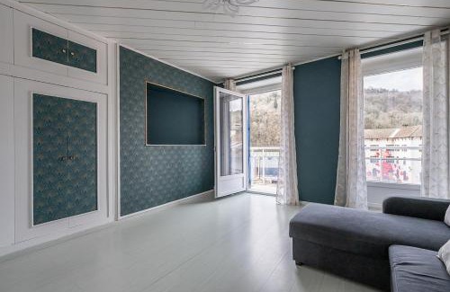 Tenay Apartment | Maison Raphaëla, Élégance et Lumière au Cœur des Monts du Bugey