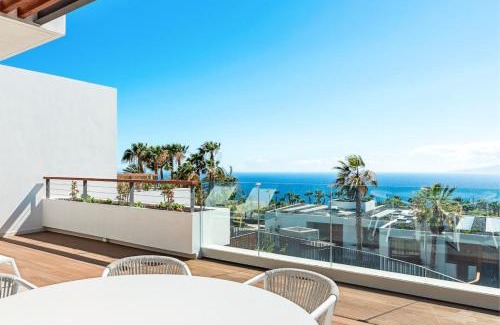 Kaiserslautern Apartment | Maisonette Apartment mit Panorama Terrasse in Kaiserslautern WeHome Premium