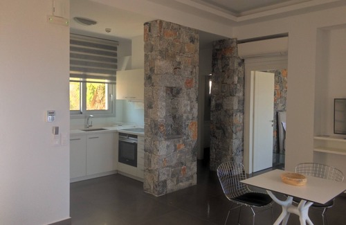 Kefalas House | Maisonette with magnificent view of the Aegean Sea and shared swimming pool