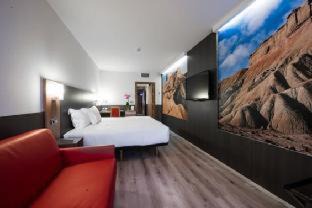 Pamplona City Centre Hotel | Maisonnave