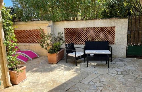Mandelieu-La-Napoule House | Maisonnette au calme et proche mer