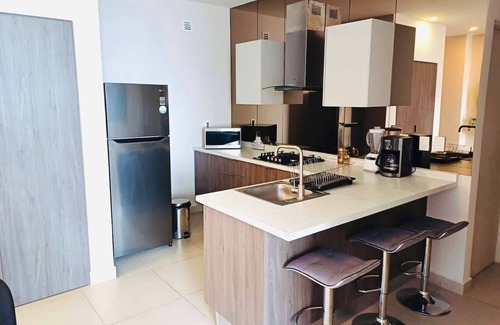 Monterrey Apartment | majestic Apt 5 min Arena Mty, A.C, Gym, BBQ