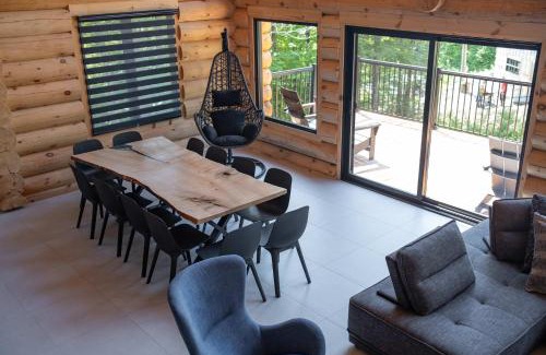 Saint-Philemon House | Majestic log cabin - Spa - Le Taureau