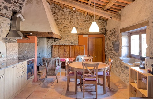 Sant Feliu de Pallerols Apartment | Majordoms - Aiguabella, Cal Sidro