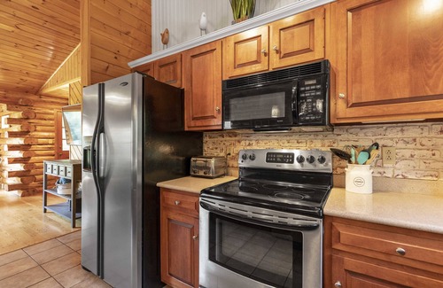 Wiscasset House | Make Shimmering River Retreat your Maine Coastal getaway!