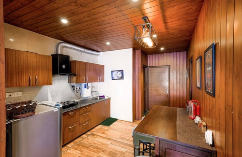 The Mall Road Cabin | Make Your Dream Vacation A Reality