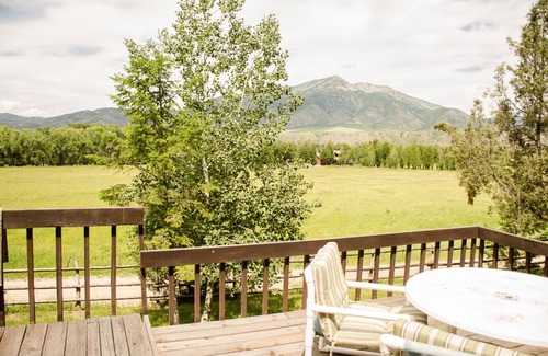 Swan Valley Cabin | Make yourself at home in this cozy, fun, family-friendly Swan Valley rental