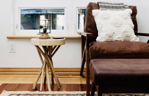 Abrams House | Making Memories: Luxury Lakeshore Retreat