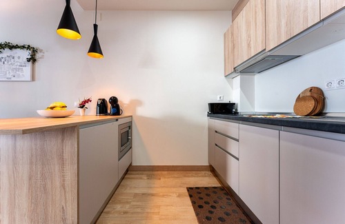 Bailen-Miraflores Apartment | MalagaSuite Comfortable Home 3