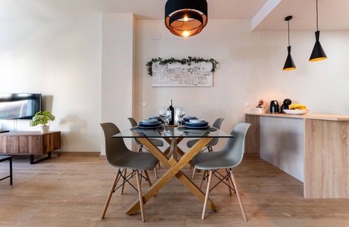 Bailen-Miraflores Apartment | MalagaSuite Comfortable Home 3